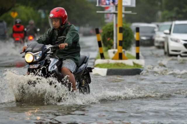 Motor Kena Banjir Lakukan Hal Ini!