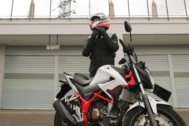 Inilah Kelebihan Naik Motor Kopling