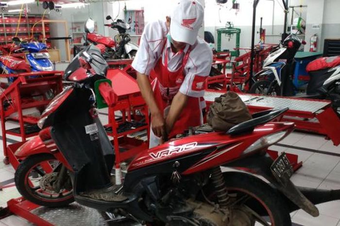 kenapa aki motor cepat habis