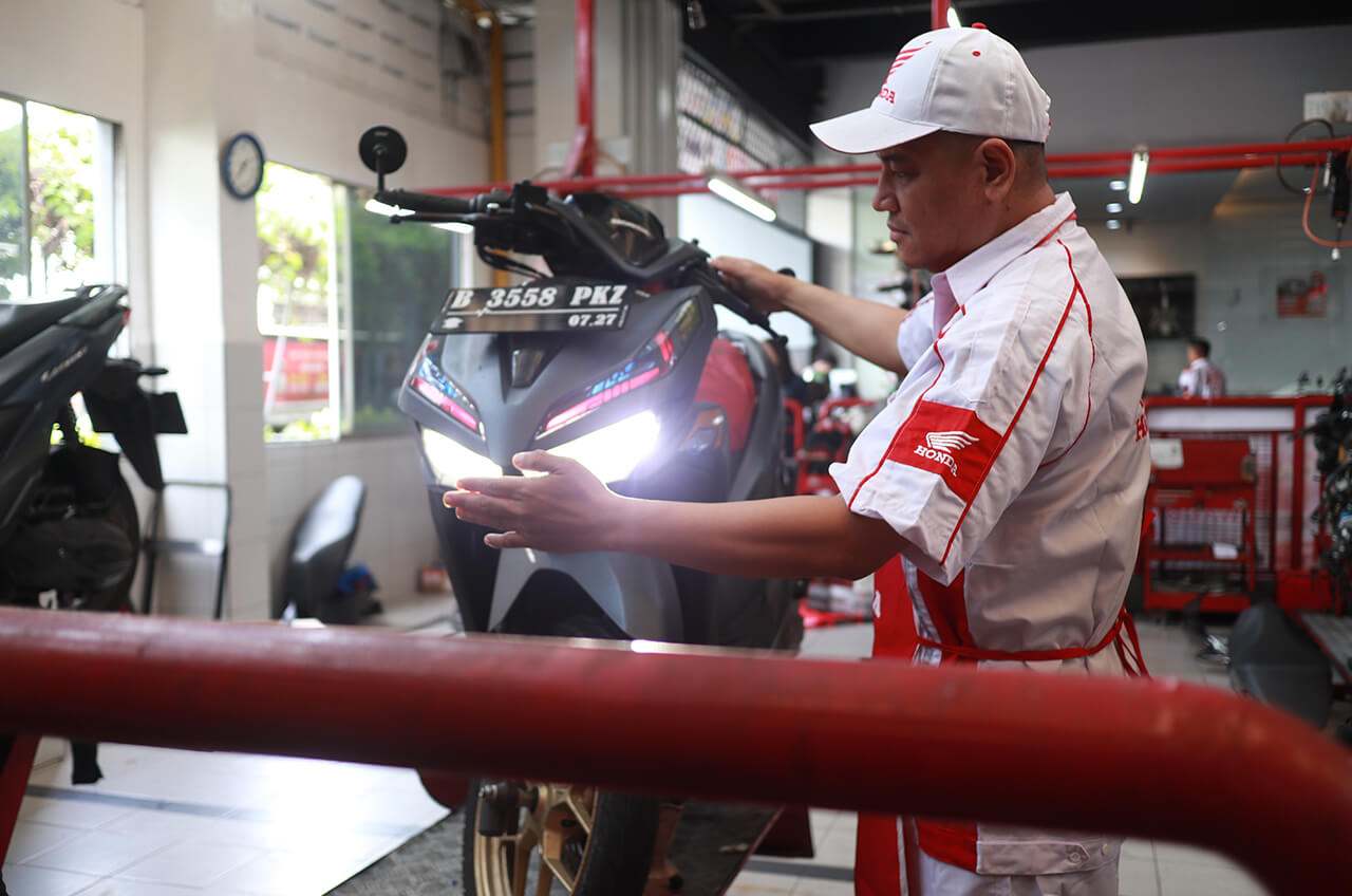 service ringan motor honda