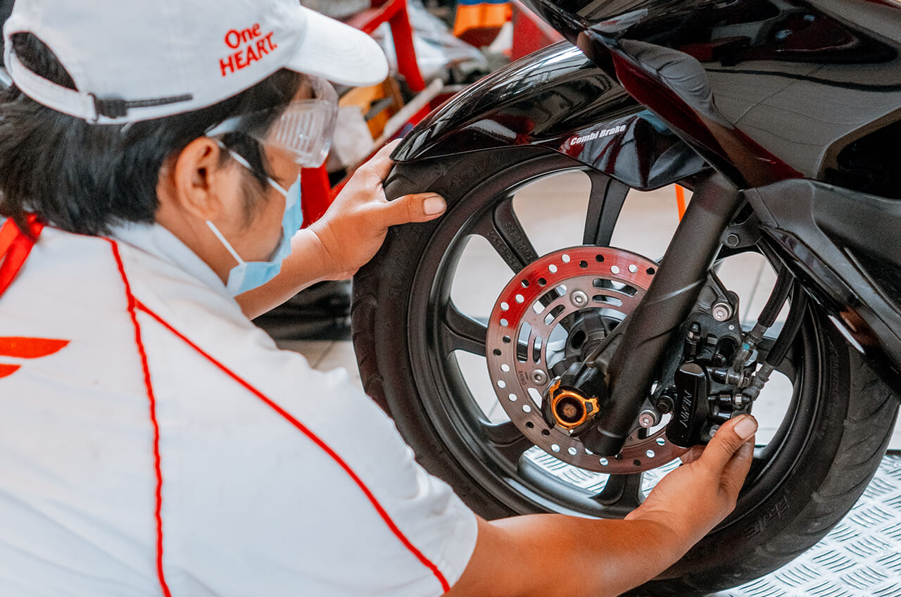 cakram motor bunyi gesekan srek